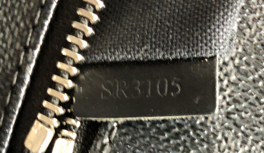 Mick Messenger Bag Damier Graphite PM