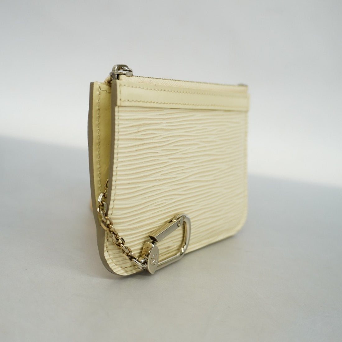 Louis Vuitton Lv ivory Coin Purse/Coin Case