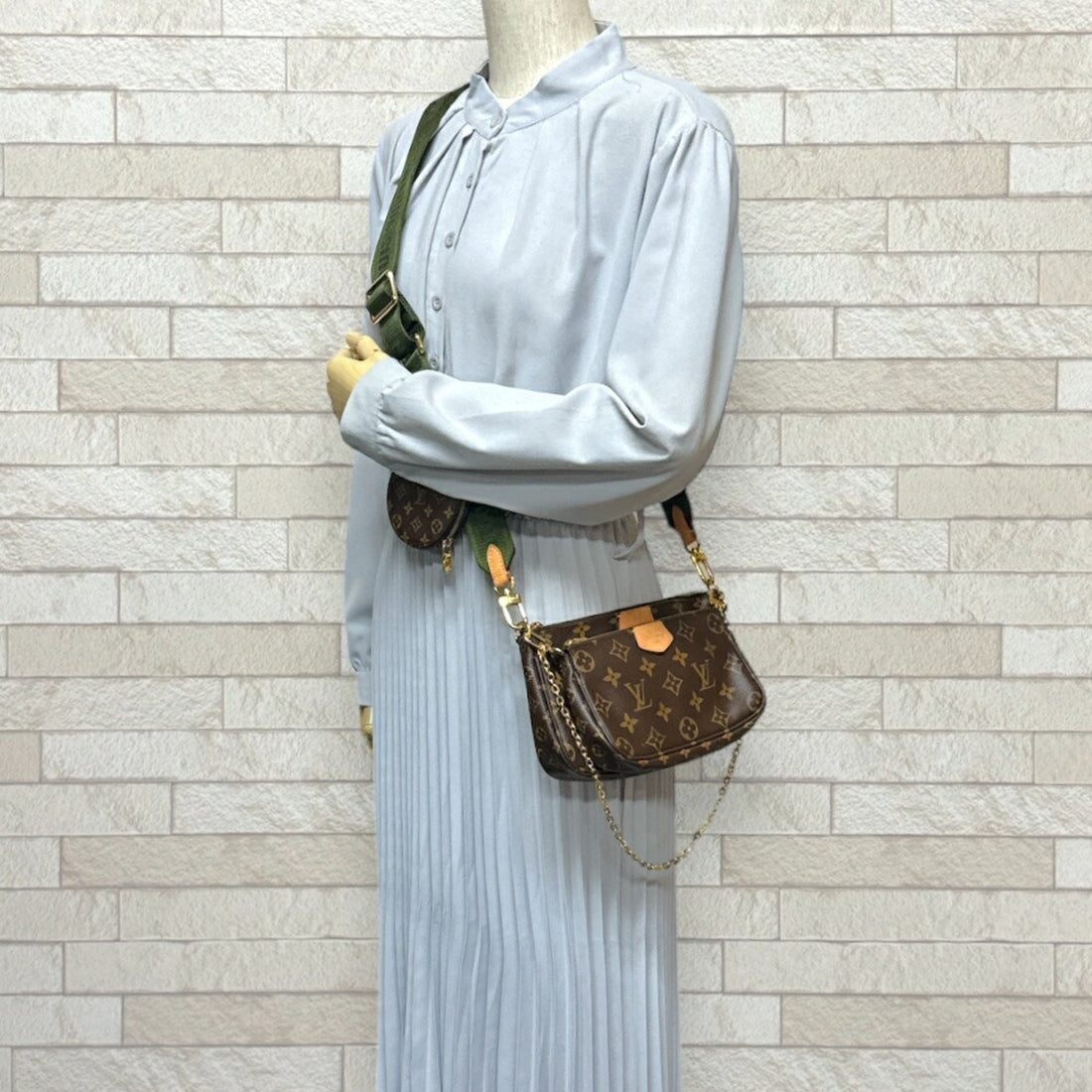 Louis Vuitton Monogram   Monogram Monogram Shoulder Bag
