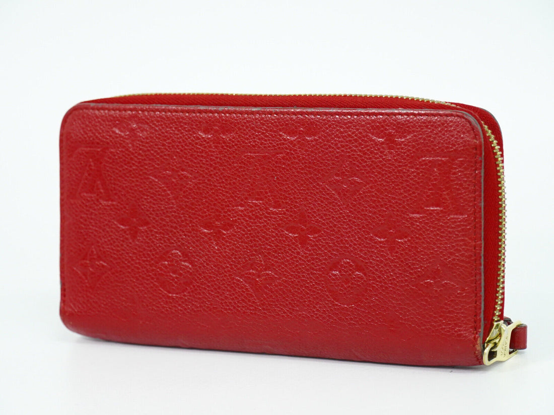 Louis Vuitton Zippy Wallet  Leather Wallet