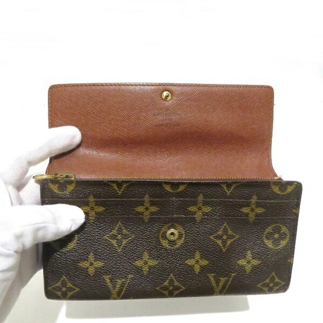 Louis Vuitton Monogram  Monogram Long Wallet (Bi-Fold)
