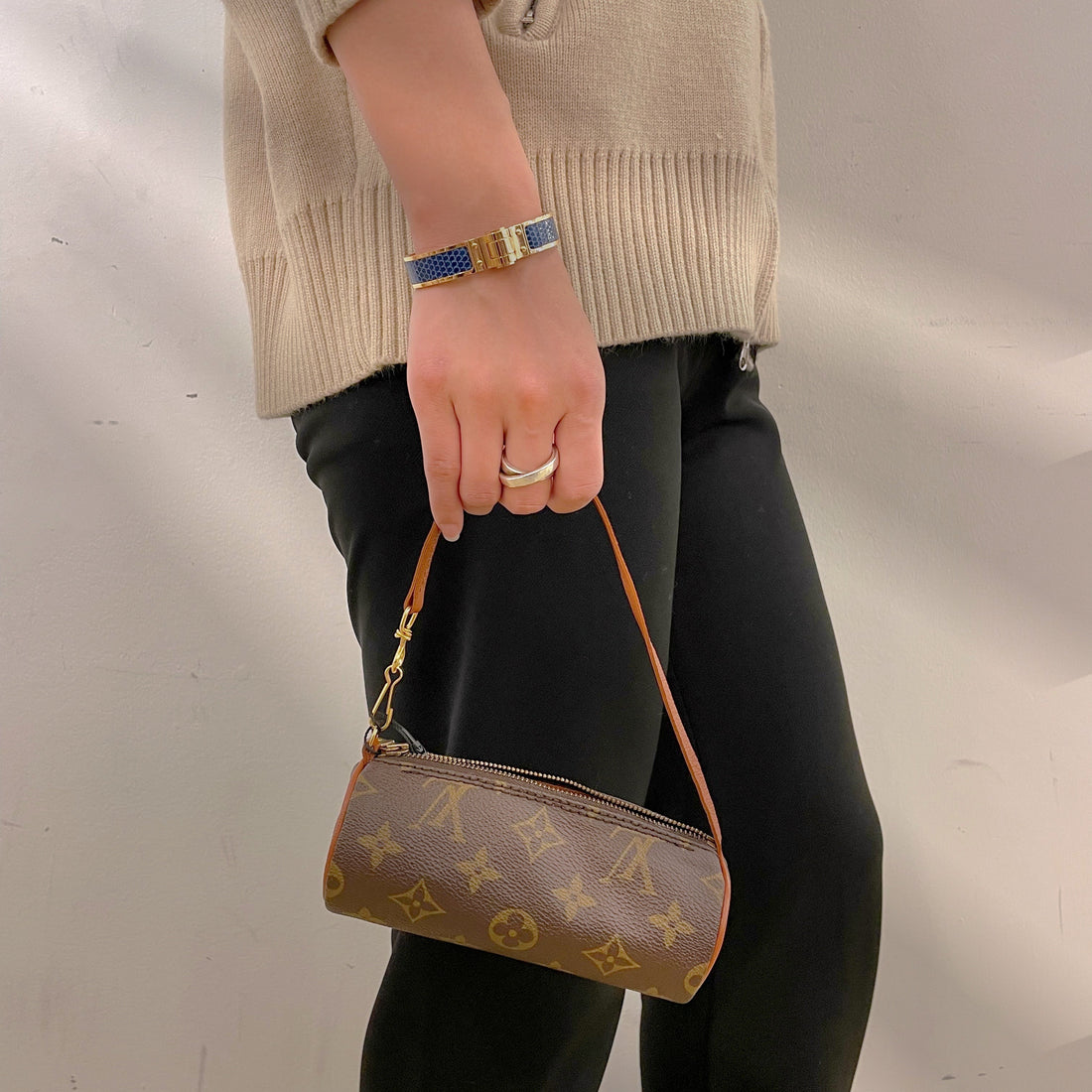 Louis Vuitton Papillon Attached Pouch