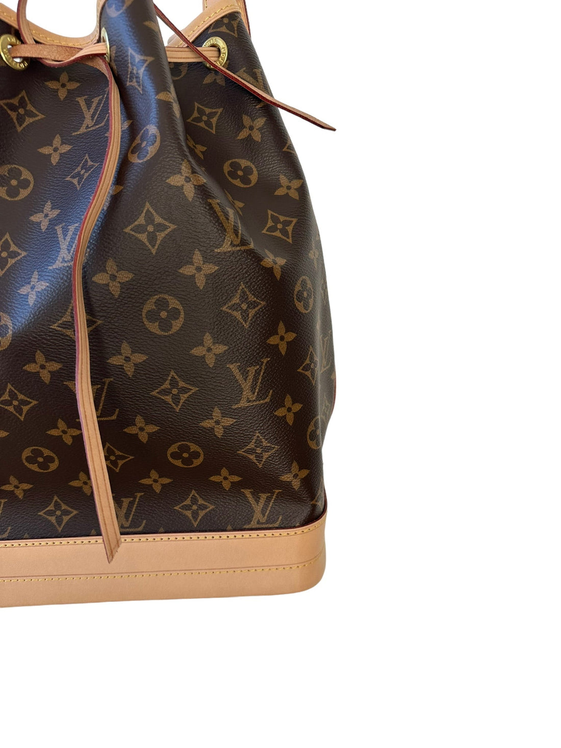 LOUIS VUITTON - Giant Neo Noe Monogram
