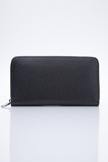 LOUIS VUITTON Zippy Taiga Leather Organizer Wallet Black