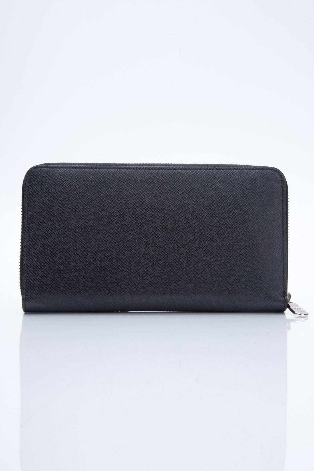 LOUIS VUITTON Zippy Taiga Leather Organizer Wallet Black