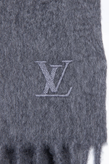LOUIS VUITTON Jhelum Clair Gray Scarf (New)