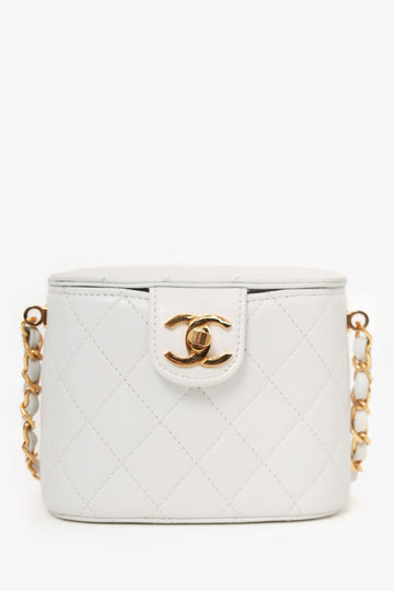 Chanel™ Vintage 1991-94 White Quilted Lambskin Vanity Case