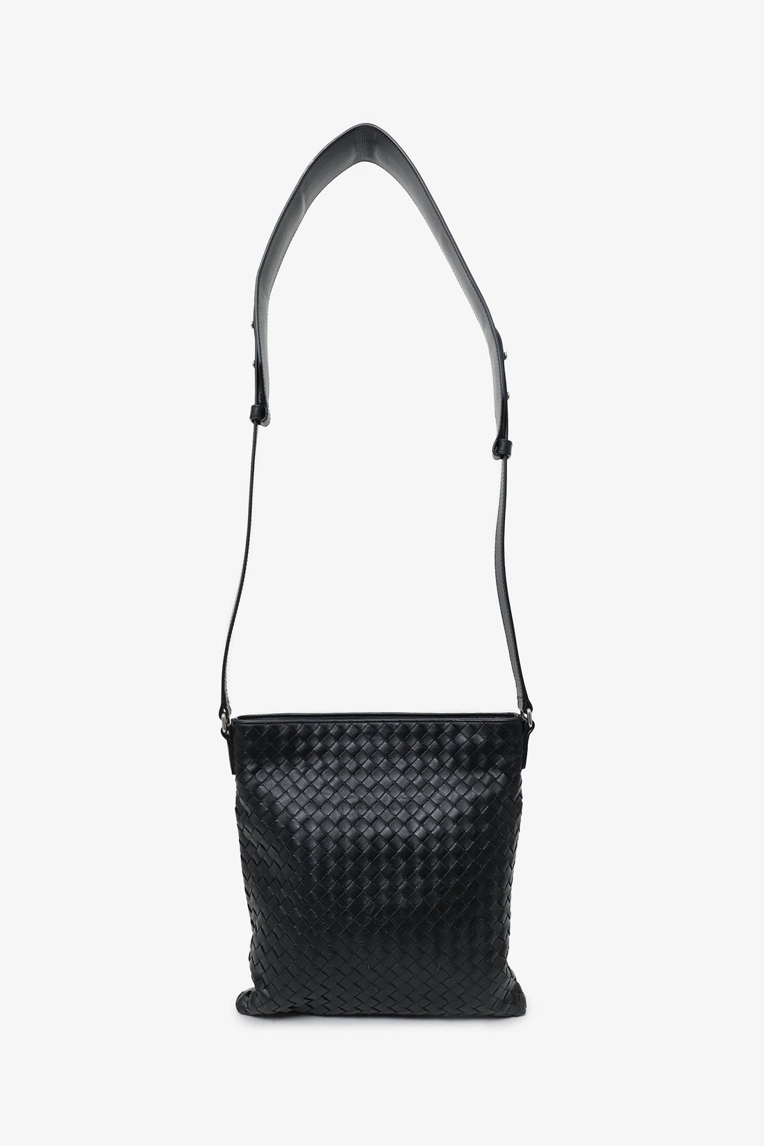 Bottega Veneta Black IntrESciato Flat MeESenger Bag