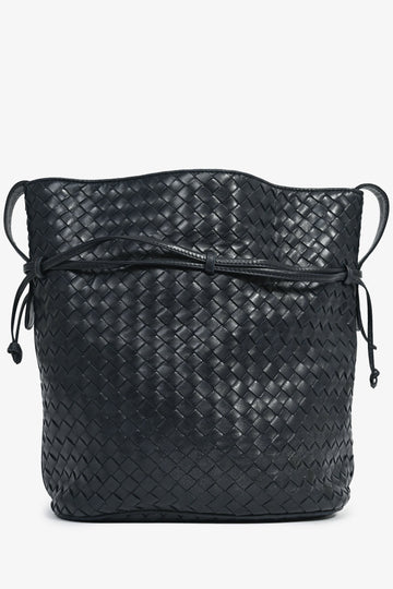Bottega Veneta Vintage Navy Blue IntrESciato Leather CroESbody Drawstring Bag (As Is)