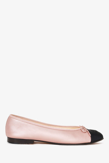 Chanel™ Pink/Black Satin CC Logo Ballet Flats Size 39