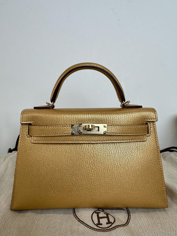 Hermes Kelly Sellier 20 Dore Chevre Chamkilight Permabrass Hardware For JJ  Payment 3