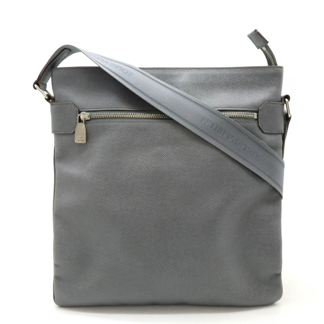 Louis Vuitton Taiga  Taiga Leather Shoulder Bag