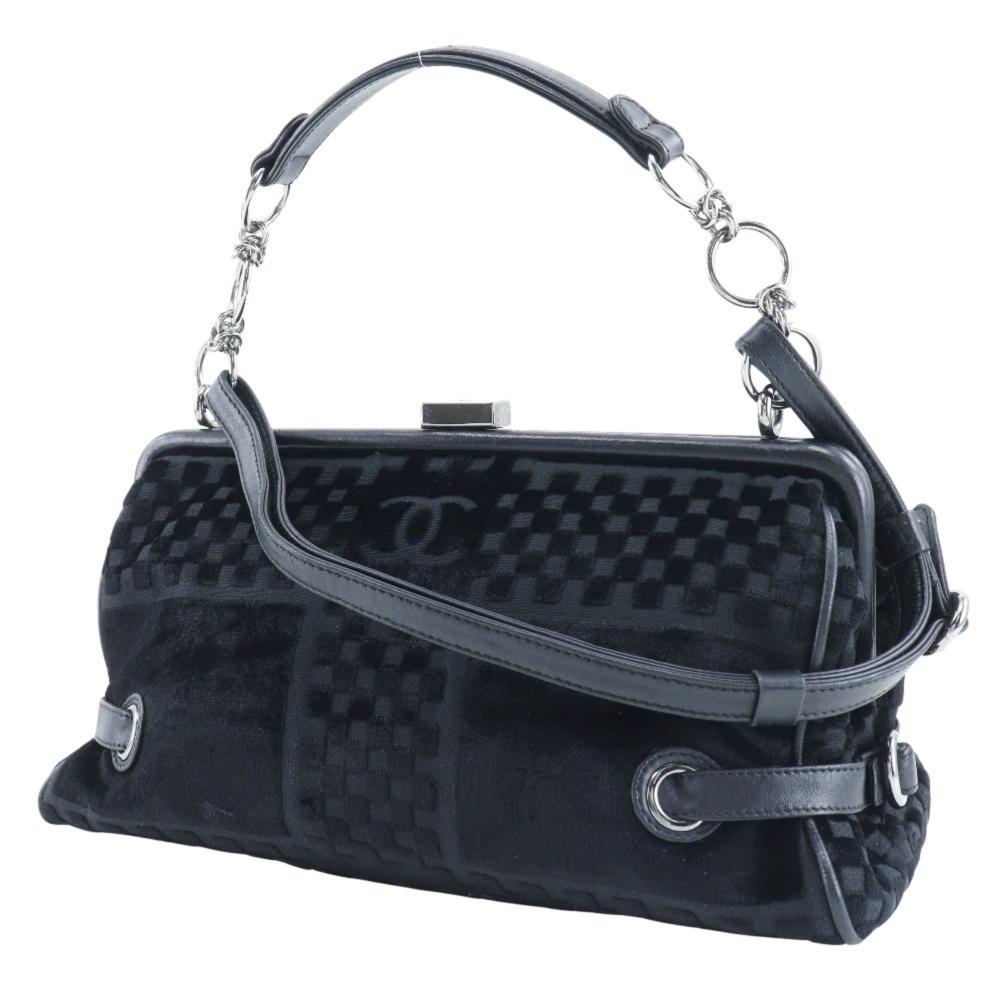 Black Leather Chanel Shoulder Bag