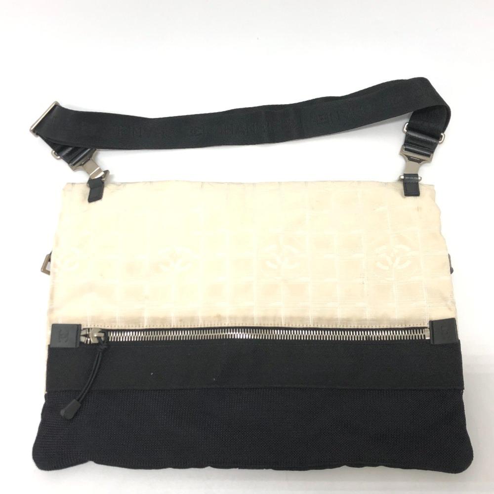 White Fabric Chanel Shoulder Bag