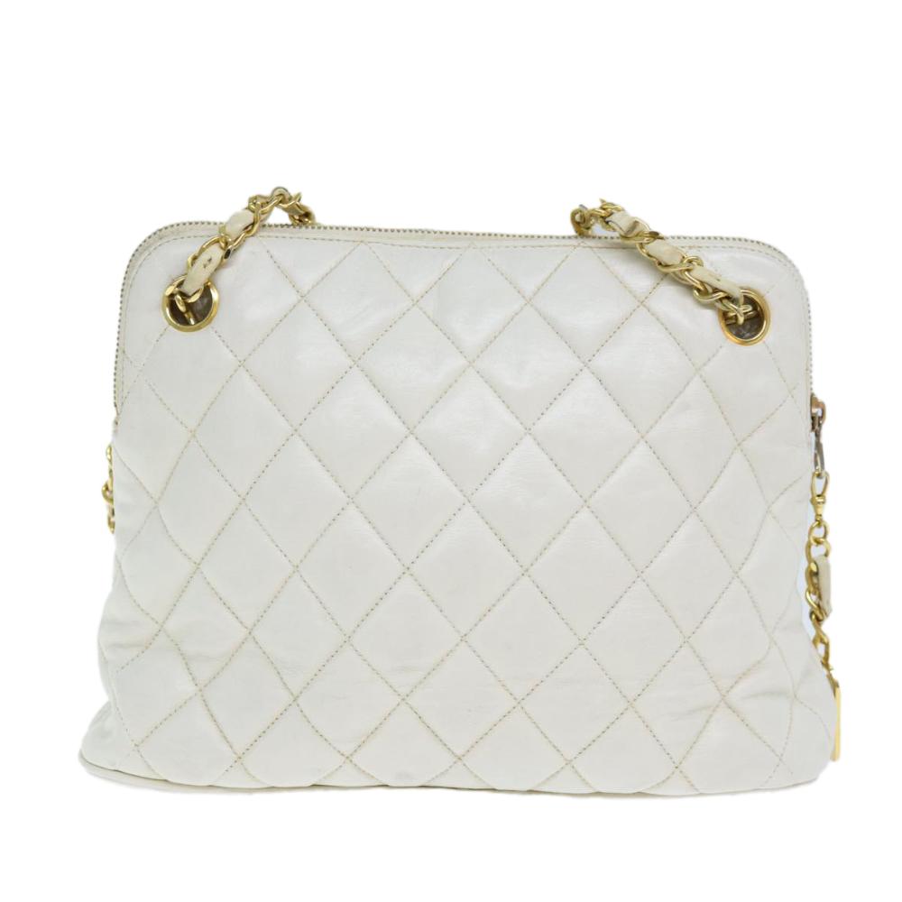 White Leather Chanel Shoulder Bag