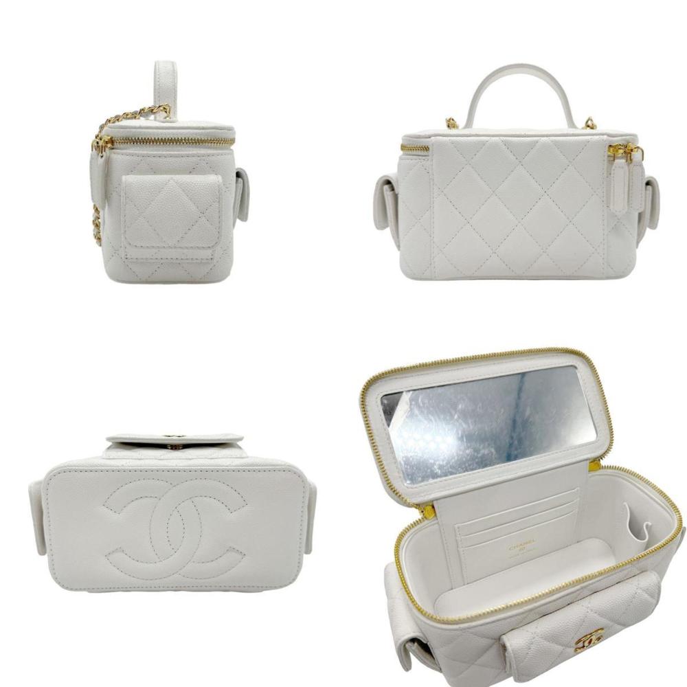 White Leather Chanel Shoulder Bag
