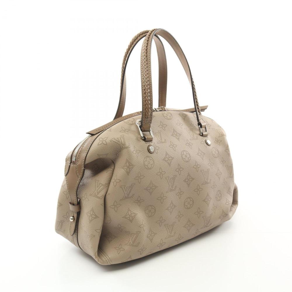 Beige Leather Louis Vuitton Handbag