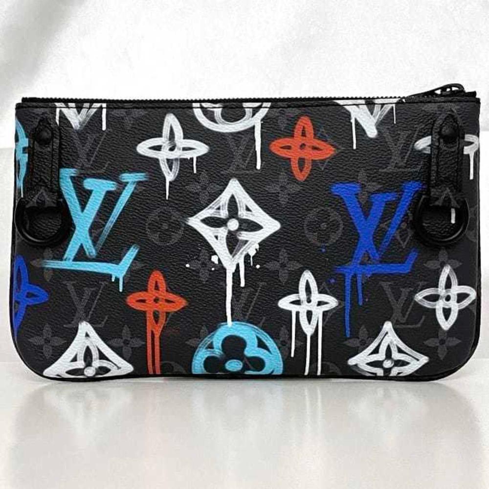 Black Canvas Louis Vuitton Shoulder Bags