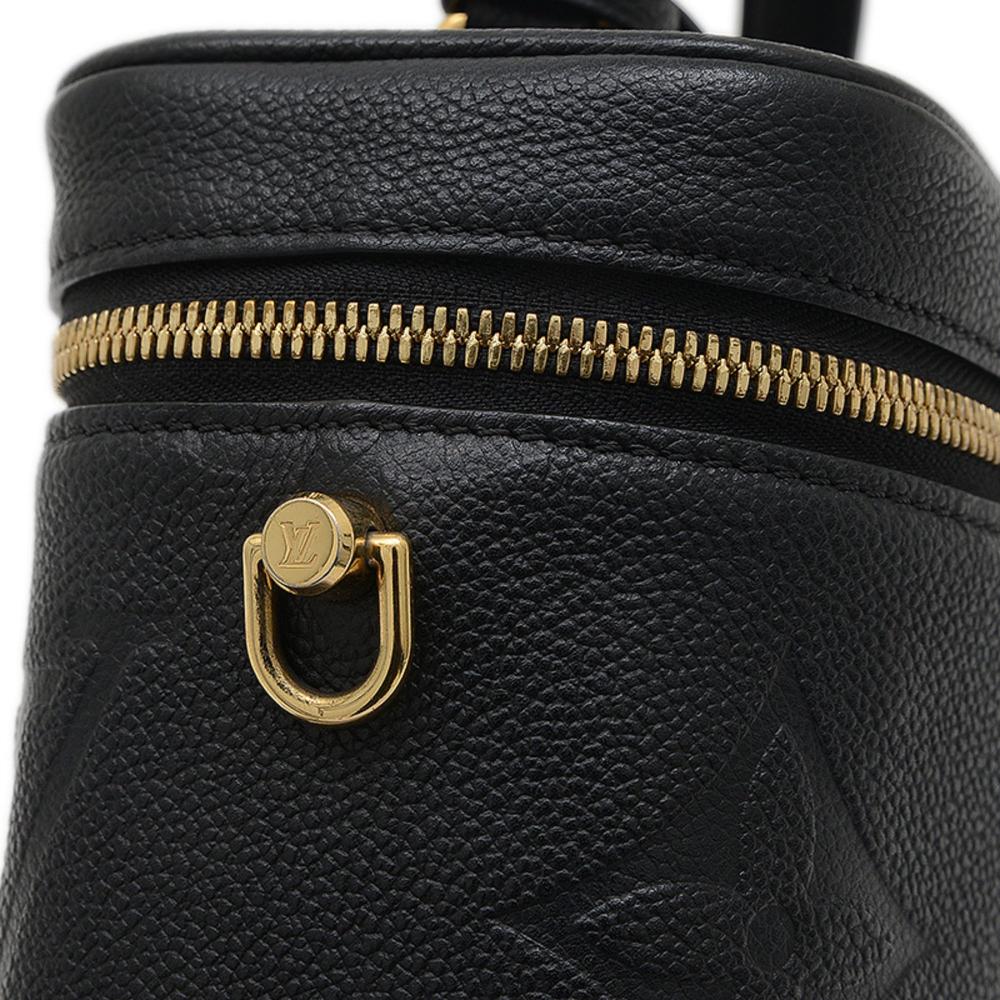 Black Fabric Louis Vuitton Shoulder Bags
