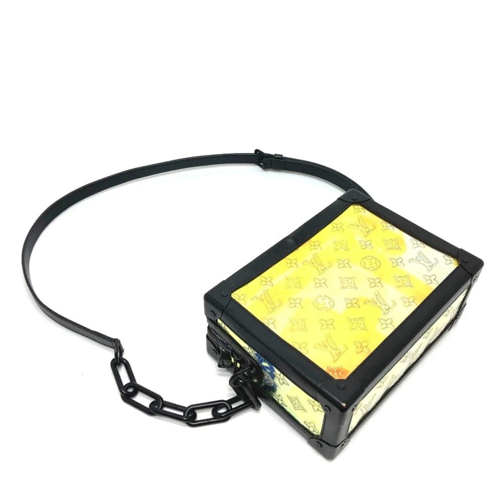 Black Leather Louis Vuitton Shoulder Bags
