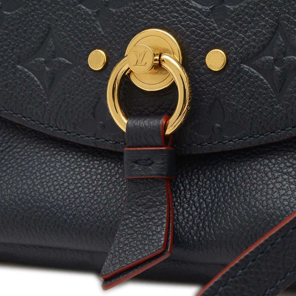 Black Leather Louis Vuitton Shoulder Bags