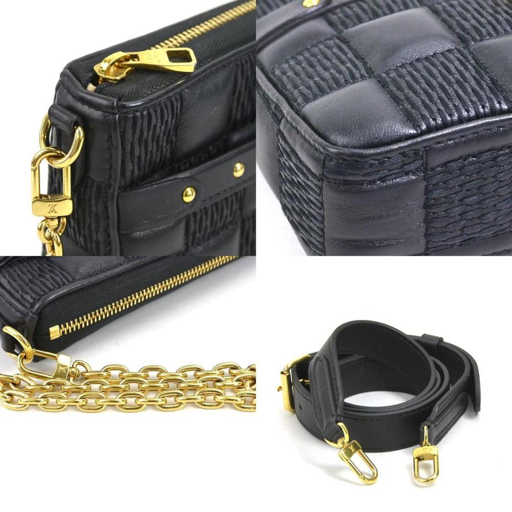 Black Leather Louis Vuitton Shoulder Bags