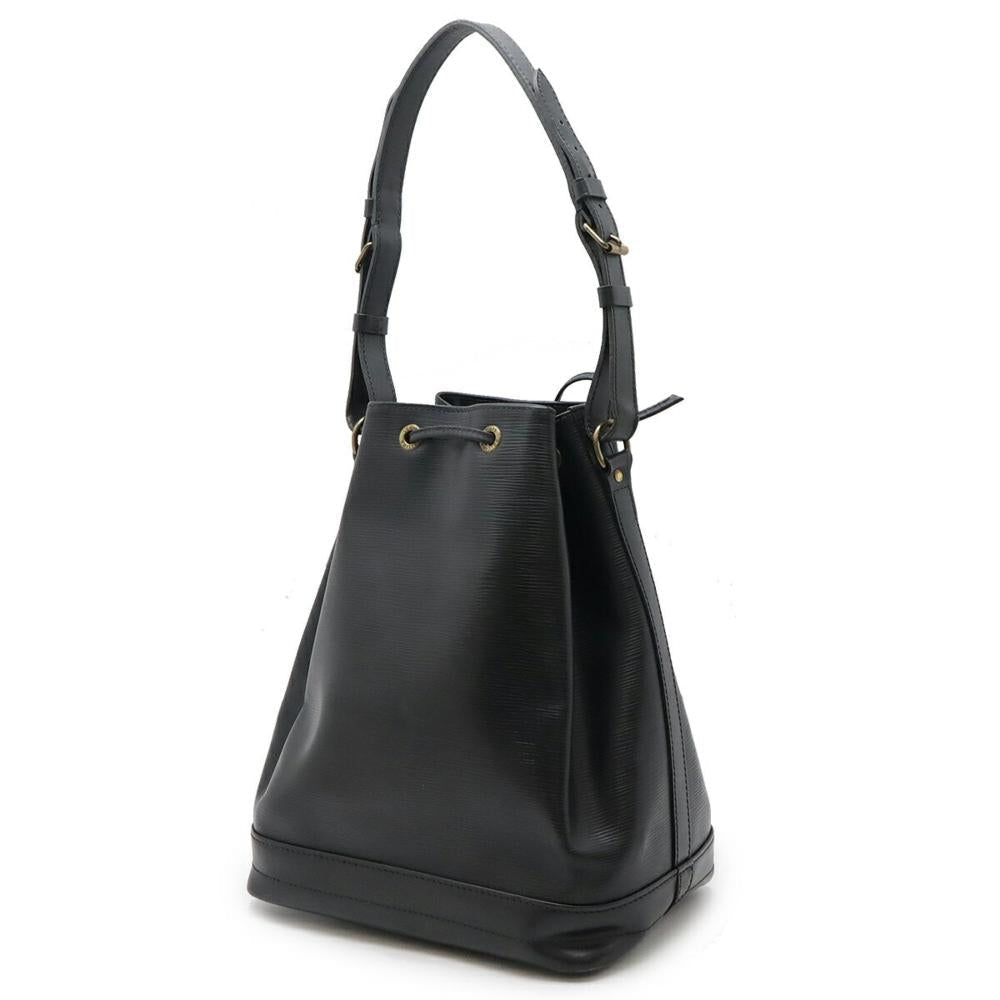 Black Leather Louis Vuitton Shoulder Bags