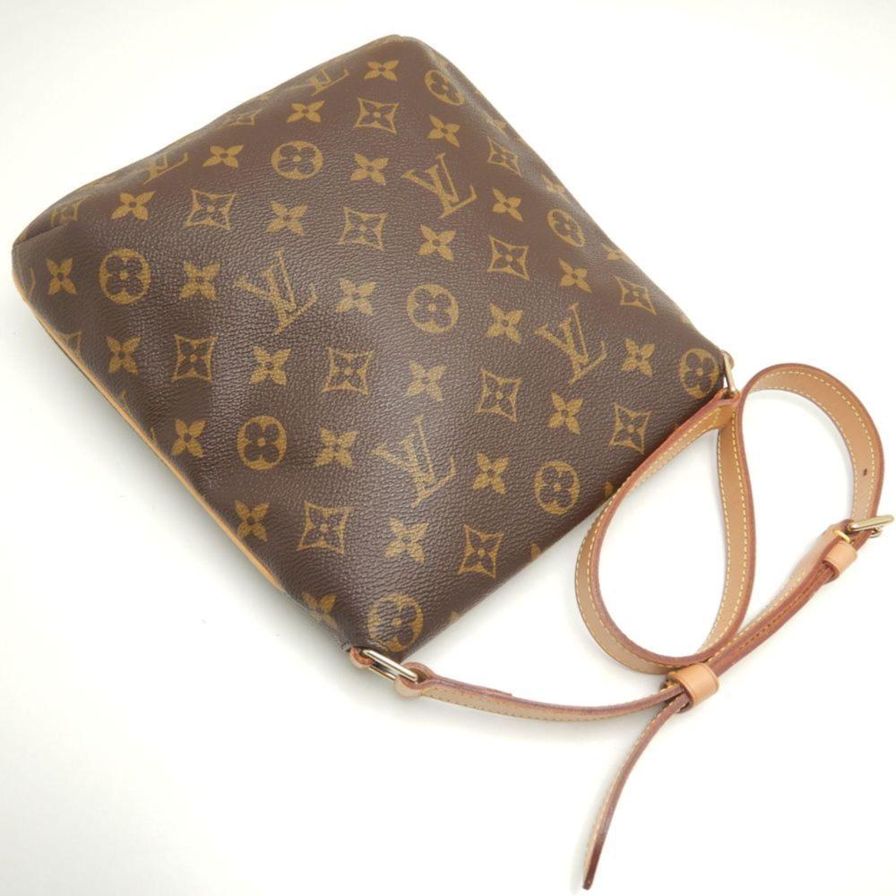 Brown Canvas Louis Vuitton Shoulder Bags