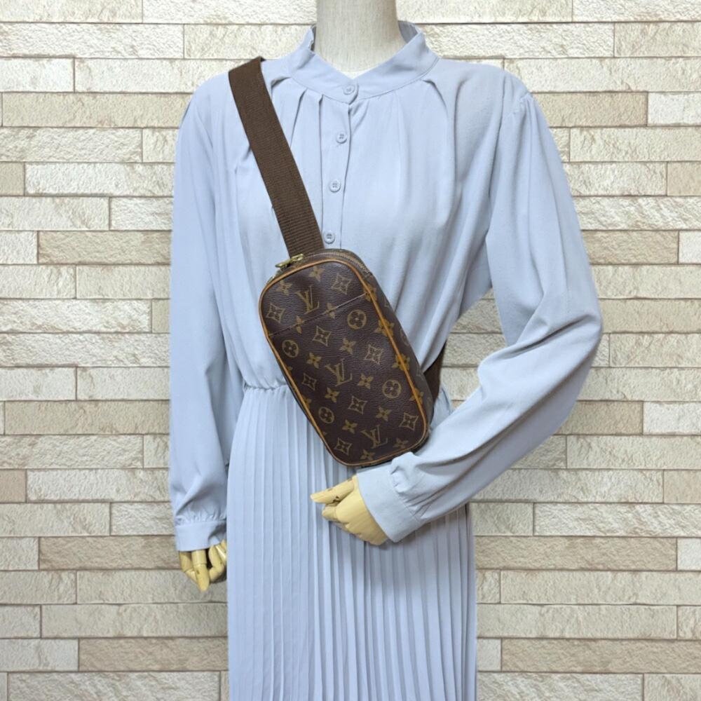 Brown Canvas Louis Vuitton Crossbody Bag