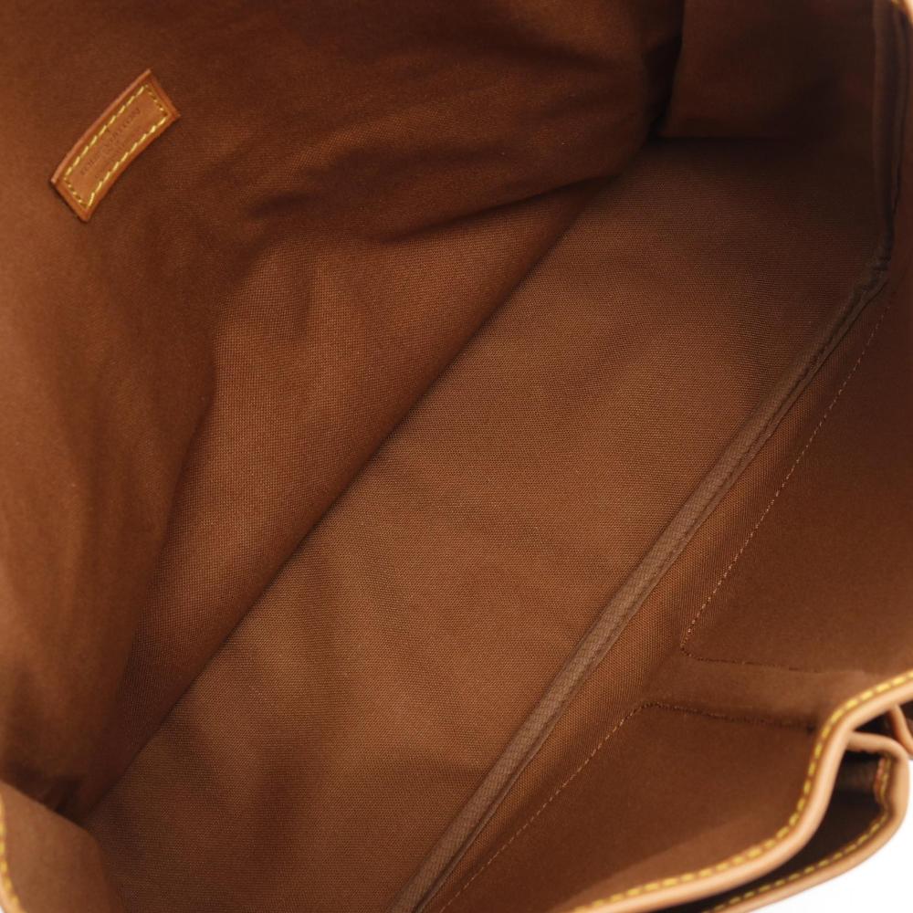 Brown Canvas Louis Vuitton Shoulder Bags