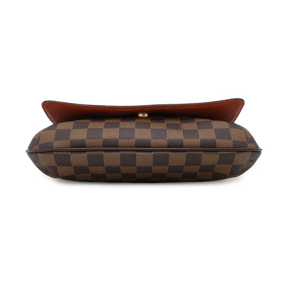 Brown Canvas Louis Vuitton Shoulder Bags