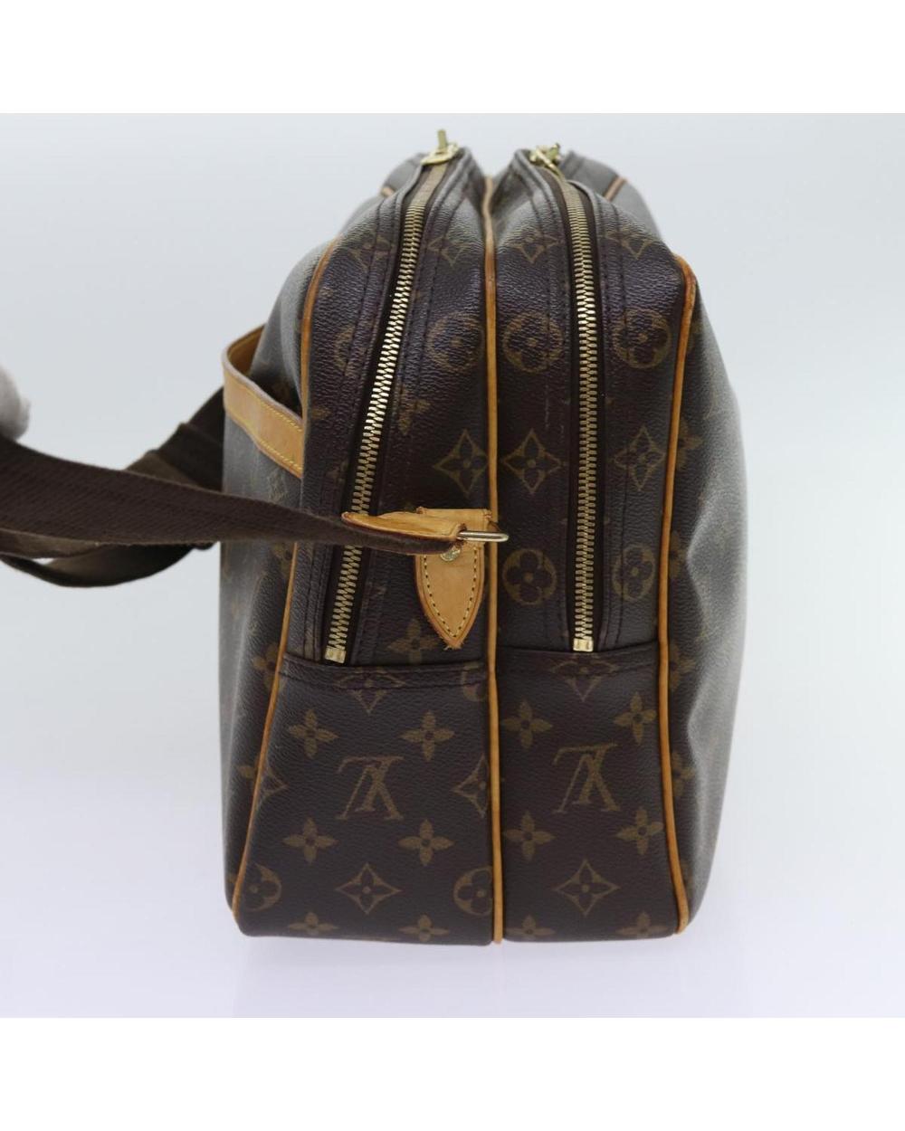 Brown Canvas Louis Vuitton Reporter