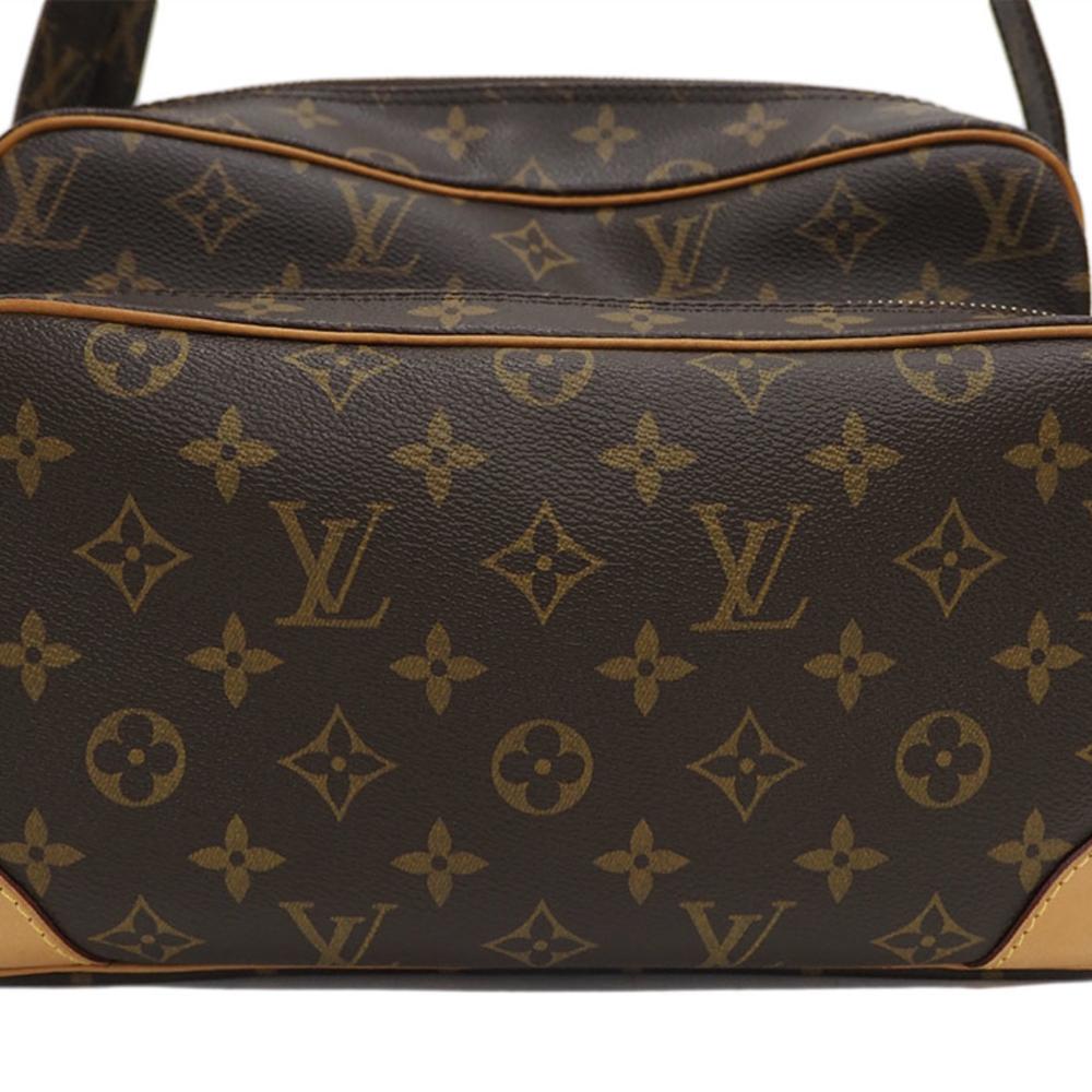 Brown Canvas Louis Vuitton Nile