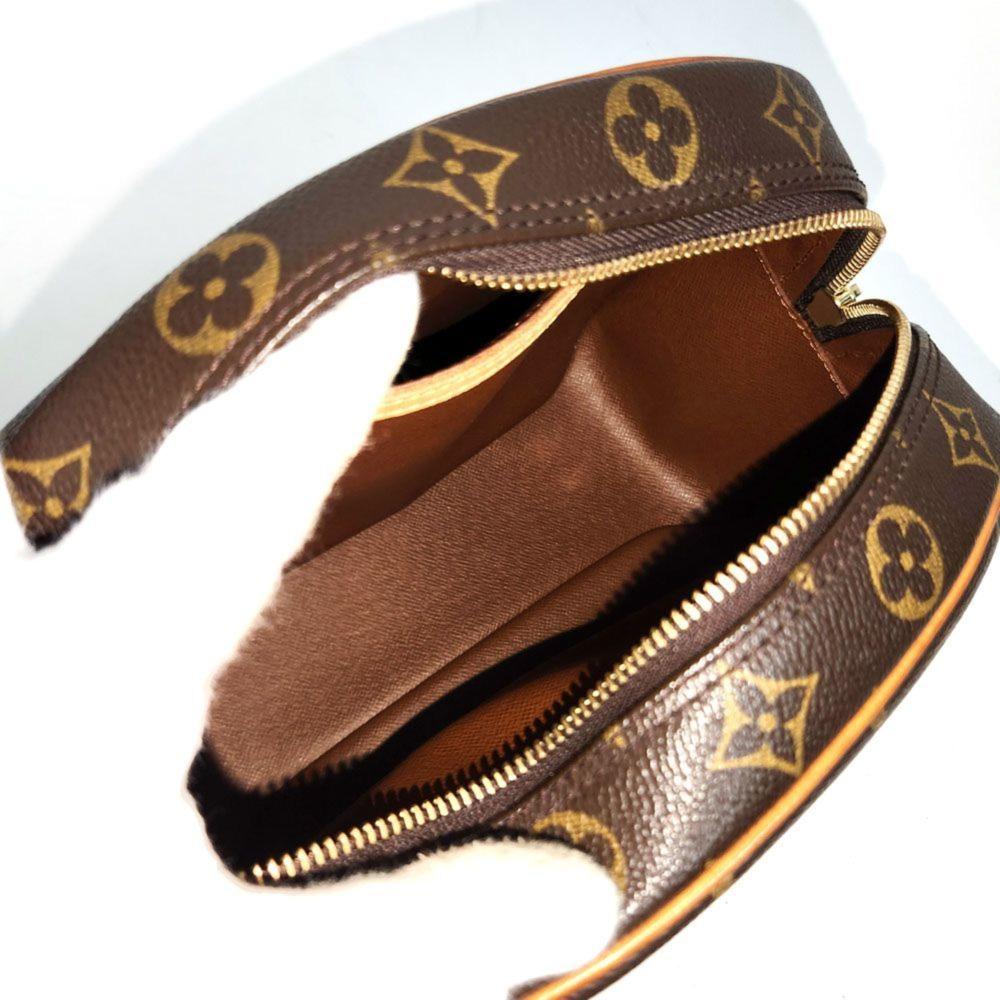 Brown Canvas Louis Vuitton Blois