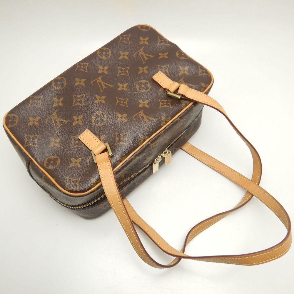 Brown Canvas Louis Vuitton Cite