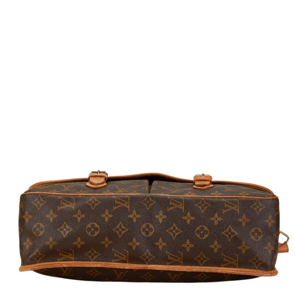 Brown Canvas Louis Vuitton Gibeciere