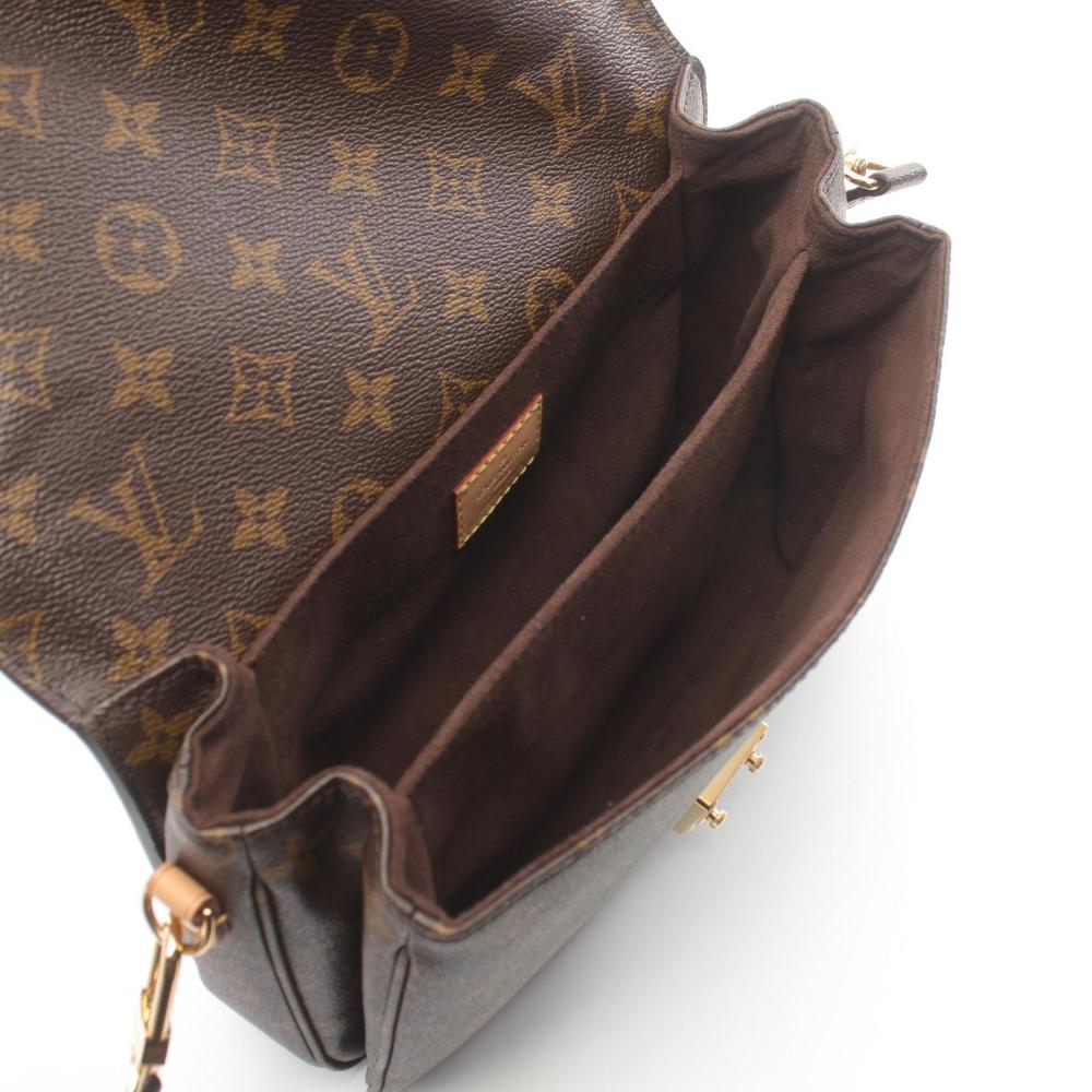Brown Canvas Louis Vuitton Pochette Métis