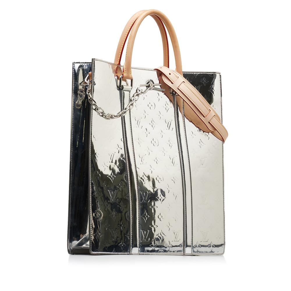 Silver Leather Louis Vuitton Sac Plat