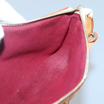 White Canvas Louis Vuitton Pochette Accessoires