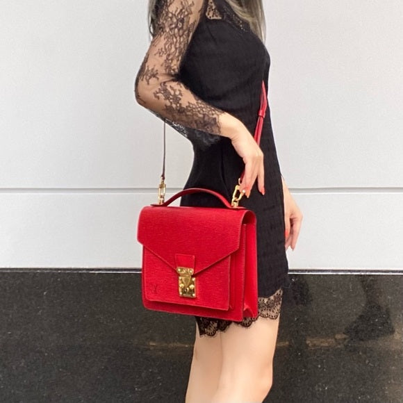 LOUIS VUITTON Red Metie Vintage handbag