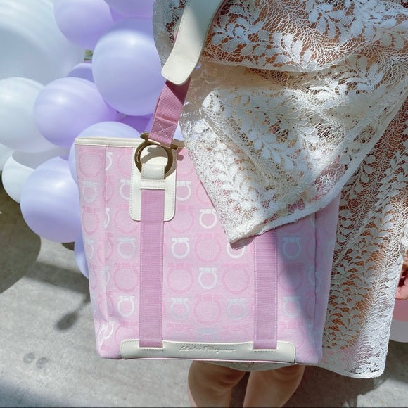 Salvatore Ferragamo pink shoulder bag TWS